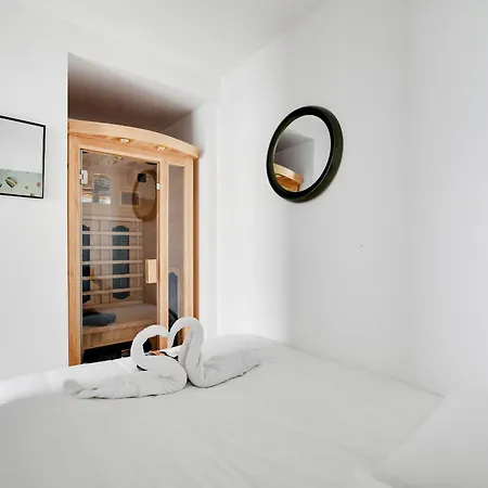 Charming 1 Bedroom With Sauna - Romainville 2